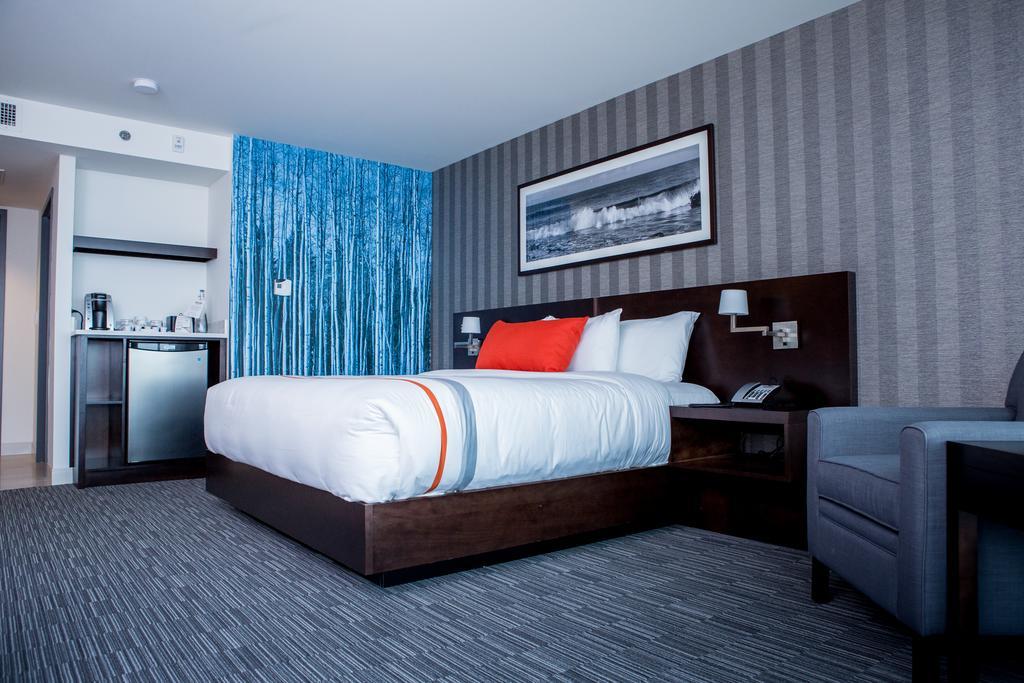 King Room,693404253:JPEG
