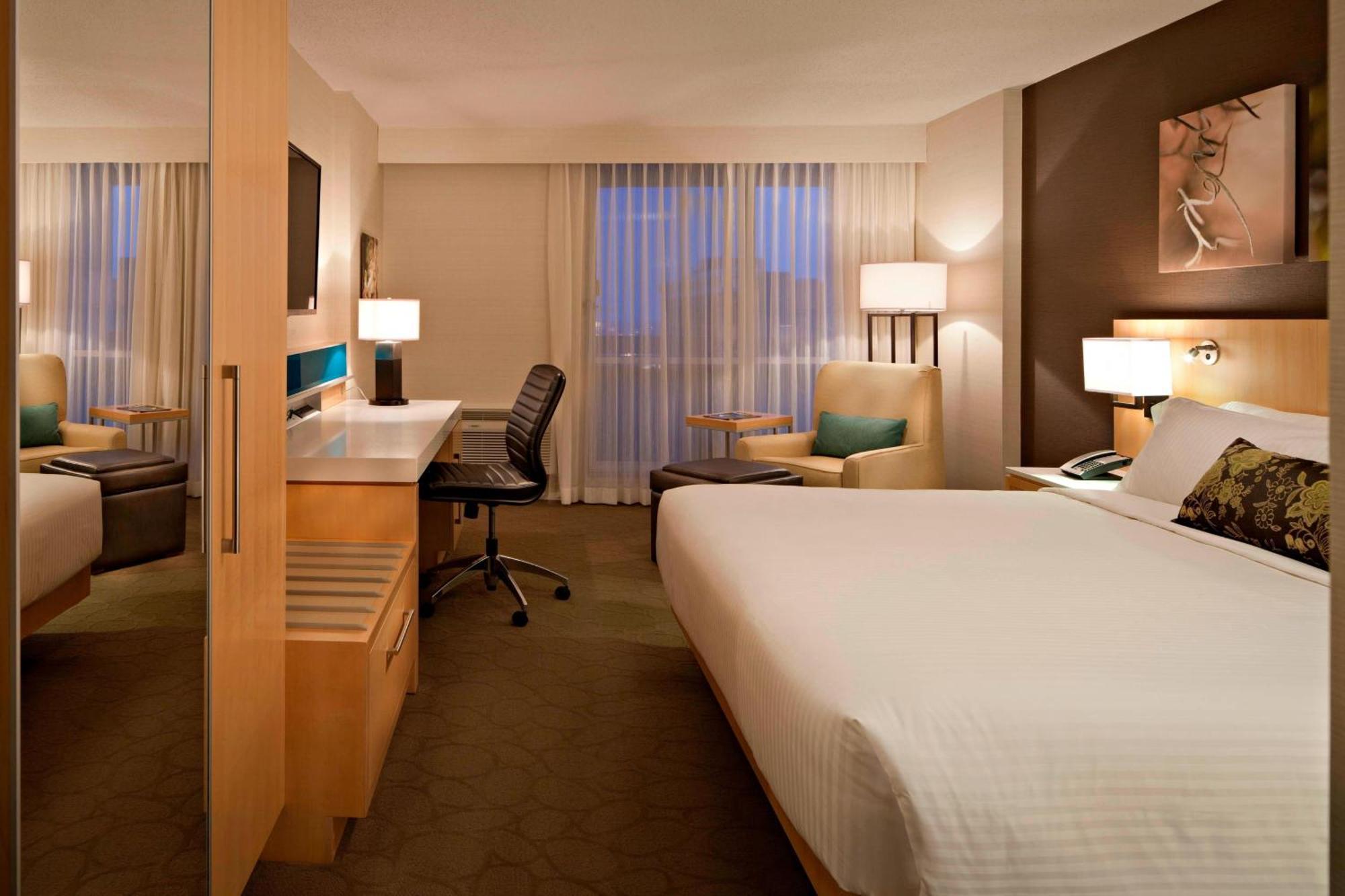 King Room - High Floor - Premium Guest Room,1530134419:JPEG